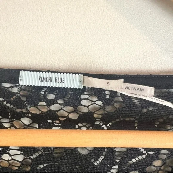 Kimchi Blue Black Lace Flutter Sleeve Mini Dress Romantic Small Whimsygoth - Picture 4 of 15